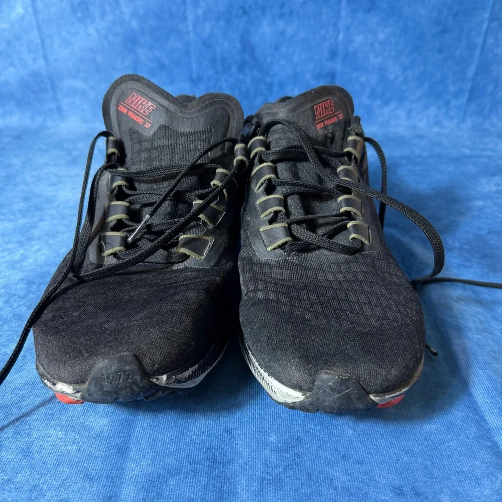 Nike Air Zoom Pegasus 37 Black Running Shoes Men's US 9.5 BQ9646-004